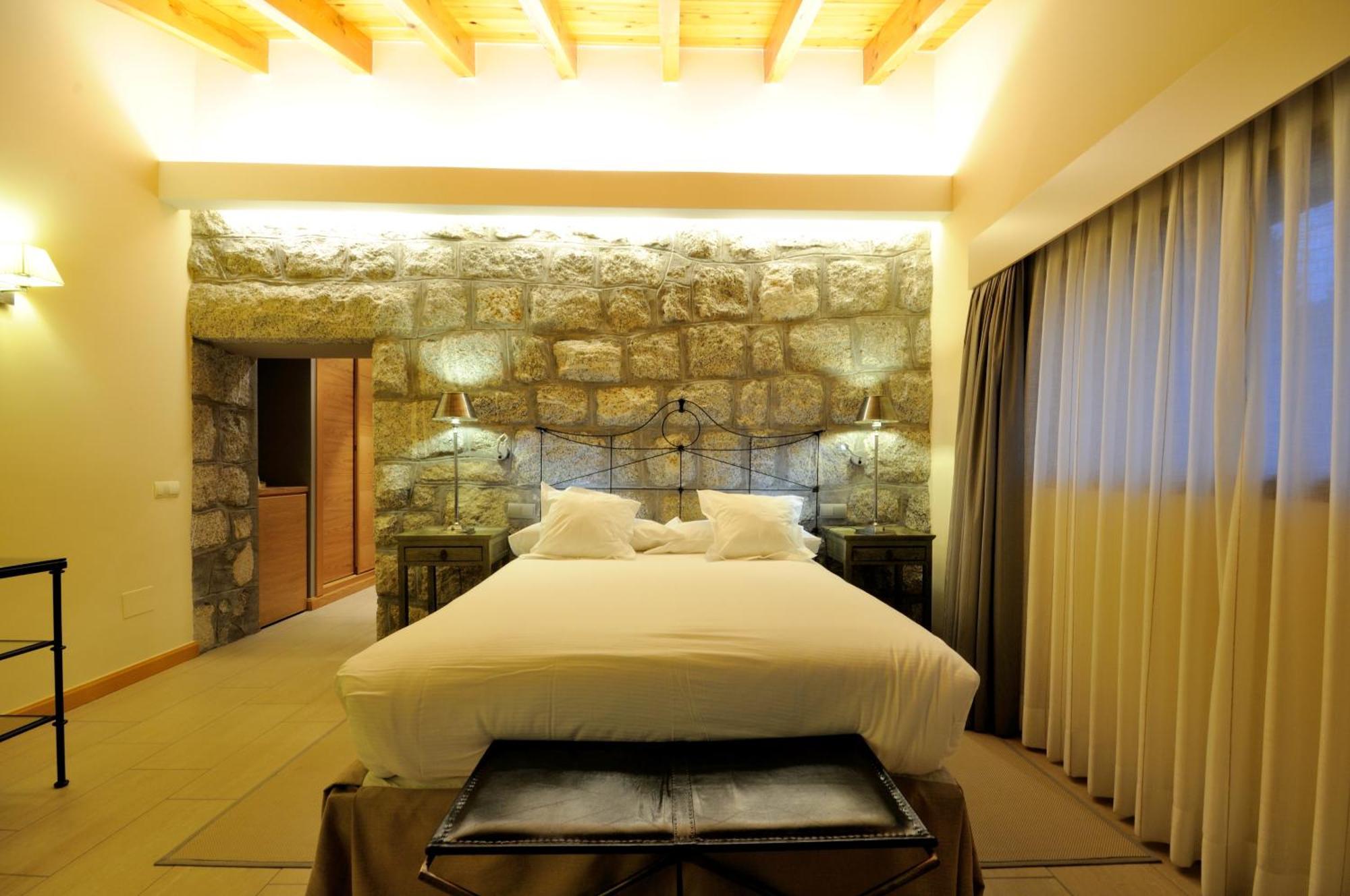 Hotel Rural Las Rozuelas セルセディリャ 部屋 写真