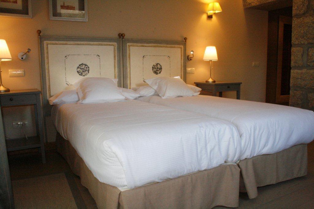 Hotel Rural Las Rozuelas セルセディリャ 部屋 写真