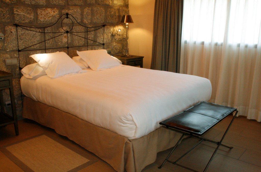 Hotel Rural Las Rozuelas セルセディリャ 部屋 写真