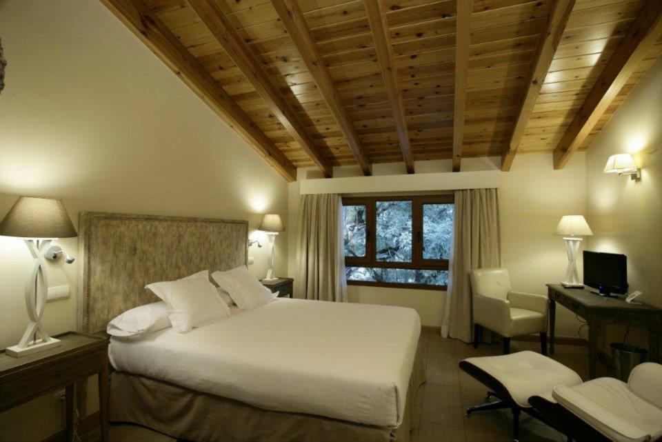 Hotel Rural Las Rozuelas セルセディリャ 部屋 写真