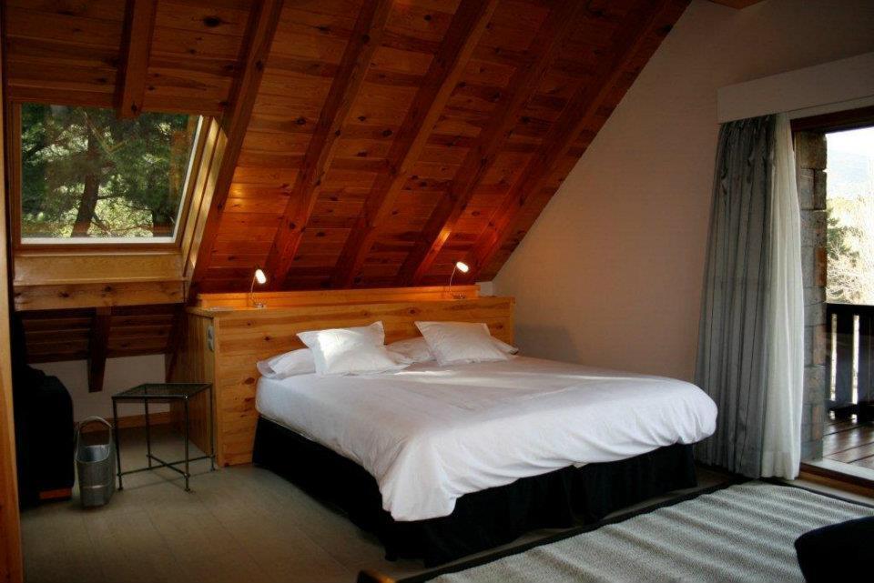 Hotel Rural Las Rozuelas セルセディリャ 部屋 写真